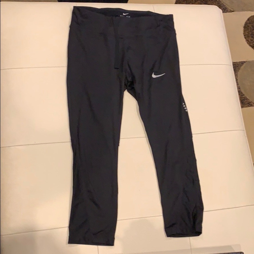 Nike Black dry fit Capri legging